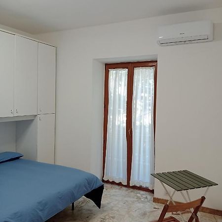 Bici Grill Decimo Miglio Aeroporto Ciampino Francigena Country House Exterior foto